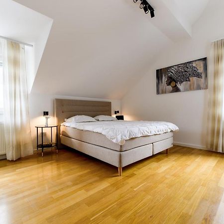 Апартаменти Flexible Selfcheckins 49 - Zagreb - Parking - New - Luxury Екстер'єр фото