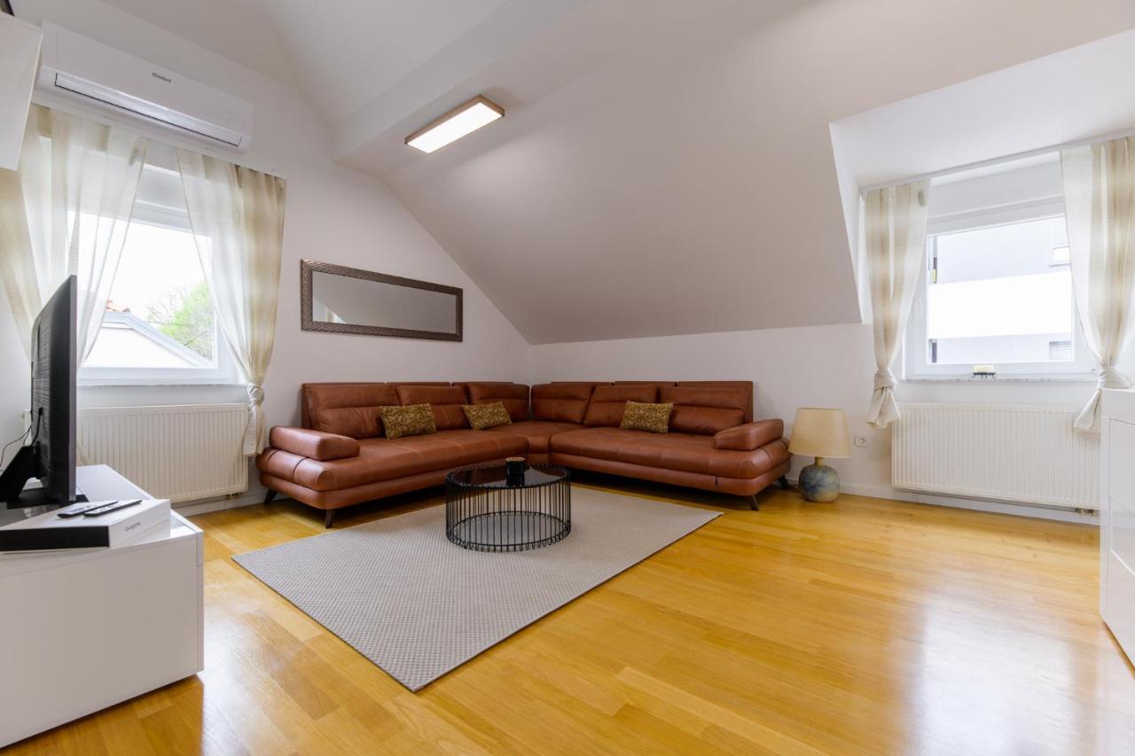 Апартаменти Flexible Selfcheckins 49 - Zagreb - Parking - New - Luxury Екстер'єр фото