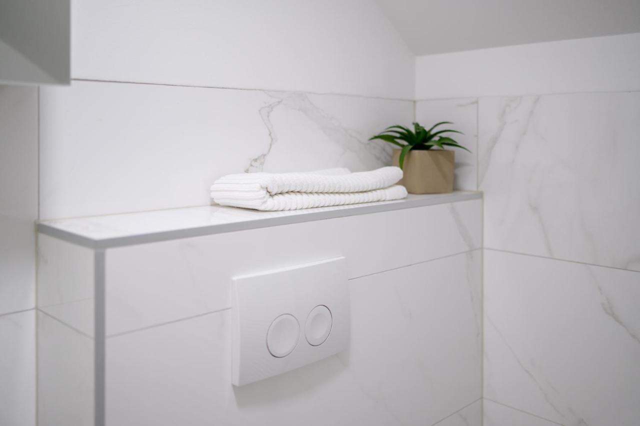Апартаменти Flexible Selfcheckins 49 - Zagreb - Parking - New - Luxury Екстер'єр фото